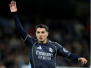 إبراهيم دياز يواجه قرارا حاسما حول مستقبله مع ريال مدريد