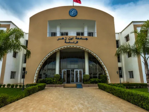 المحكمة تشدد العقوبة على الأستاذ قليش.. أربع سنوات حبسا نافذا في قضية الماستر بأكادير