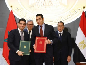 المغرب ومصر يعززان التعاون الثقافي والشبابي: بنسعيد يوقع اتفاقيات استراتيجية بالقاهرة المغرب ومصر يعززان التعاون الثقافي والشبابي: بنسعيد يوقع اتفاقيات استراتيجية بالقاهرة