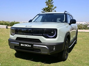BAIC تطلق BJ30e الهجين في المغرب: SUV قوي بتقنيات متطورة وأداء يصل إلى 404 حصان BAIC تطلق BJ30e الهجين في المغرب: SUV قوي بتقنيات متطورة وأداء يصل إلى 404 حصان