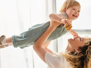 أسئلة يومية بسيطة قد تُحدث فرقًا كبيرًا في نجاح الطفل: مقاربة نفسية تربوية أسئلة يومية بسيطة قد تُحدث فرقًا كبيرًا في نجاح الطفل: مقاربة نفسية تربوية