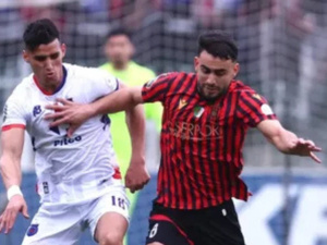 تعادل بطعم الإقصاء: أولمبيك آسفي يودّع الكونفدرالية أمام اتحاد العاصمة