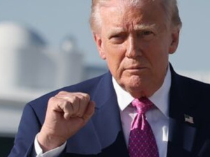 تصعيد مشروط بالتفاوض: دونالد ترامب يلوّح بالقوة ويُرسل وفدًا إلى إسلام آباد