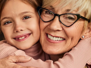 الأجداد الأكثر حبًا: 6 قواعد بسيطة لبناء علاقة قوية مع الأحفاد