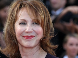 وفاة الممثلة الفرنسية ناتالي باي عن 77 عاماً: رحيل أيقونة السينما الفرنسية وصاحبة أربع جوائز سيزار وفاة الممثلة الفرنسية ناتالي باي عن 77 عاماً: رحيل أيقونة السينما الفرنسية وصاحبة أربع جوائز سيزار