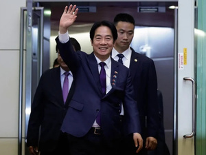 التوتر الصيني–التايواني يمتد إلى إفريقيا: دبلوماسية العبور الجوي في قلب الصراع التوتر الصيني–التايواني يمتد إلى إفريقيا: دبلوماسية العبور الجوي في قلب الصراع