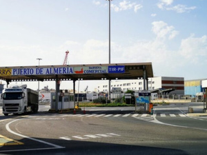 تعزيز الخط البحري ألميريا–الناظور استعداداً لعملية العبور الصيفية