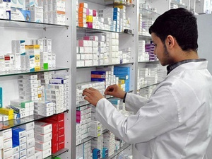 بين مكسب رفض فتح الرأسمال وتعثر إصلاحات 2023.. صيادلة المغرب يضغطون لإنقاذ القطاع بين مكسب رفض فتح الرأسمال وتعثر إصلاحات 2023.. صيادلة المغرب يضغطون لإنقاذ القطاع