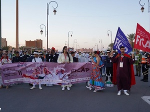 زاكورة على إيقاع العالم: كرنفال “فيكاب” يحول المدينة إلى منصة عالمية للفنون الشعبية