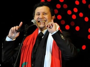 وفاة هاني شاكر.. رحيل “أمير الغناء العربي” بعد مسيرة فنية حافلة بالعطاء