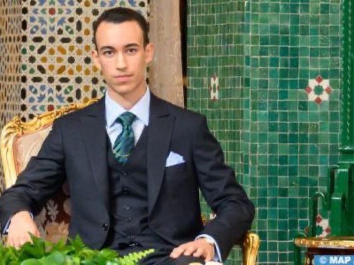 الشعب المغربي يحتفل غدا الجمعة بالذكرى الثالثة والعشرين لميلاد صاحب السمو الملكي ولي العهد الأمير مولاي الحسن