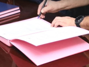 الداخلية تفتح ملفات جماعات “خارج التفتيش” منذ سنوات الداخلية تفتح ملفات جماعات “خارج التفتيش” منذ سنوات