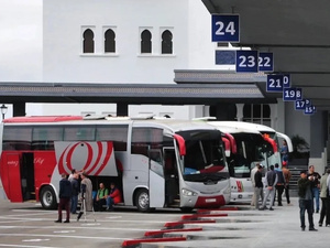 انطلاق التسجيل  اليوم الثلاثاء للاستفادة من الدعم المباشر لفائدة مهنيي النقل الطرقي