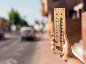 موجة حر قوية تصل إلى 45 درجة بعدد من مناطق المغرب موجة حر قوية تصل إلى 45 درجة بعدد من مناطق المغرب