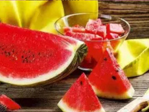 هل البطيخ أفضل فاكهة لمواجهة الحر؟.. خبيرة تغذية توضح فوائده وحدود دوره في الترطيب هل البطيخ أفضل فاكهة لمواجهة الحر؟.. خبيرة تغذية توضح فوائده وحدود دوره في الترطيب