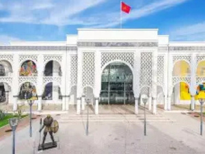 تعزيز التعاون المتحفي بين المغرب ومعهد العالم العربي بباريس تعزيز التعاون المتحفي بين المغرب ومعهد العالم العربي بباريس