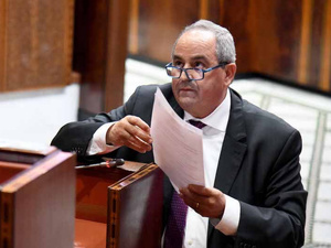 ميداوي يوجّه بإعفاء طلبة دوليين من معادلة الشهادات ومباريات الولوج ميداوي يوجّه بإعفاء طلبة دوليين من معادلة الشهادات ومباريات الولوج