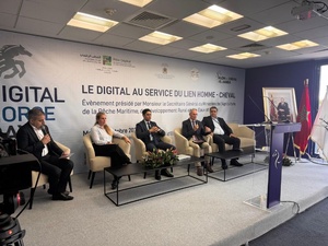 الرقمنة تدخل عالم الفروسية.. القطب الرقمي يعرض 5 حلول مبتكرة في معرض الفرس بالجديدة الرقمنة تدخل عالم الفروسية.. القطب الرقمي يعرض 5 حلول مبتكرة في معرض الفرس بالجديدة