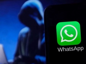 تطبيق واتساب مزيف يتجاوز نصف مليون تحميل على «Google Play» ويثير مخاوف بشأن أمن المستخدمين