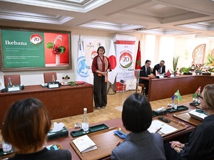 الرباط تحتفي بفن الإيكيبانا الياباني في ذكرى 70 عاماً من العلاقات المغربية اليابانية الرباط تحتفي بفن الإيكيبانا الياباني في ذكرى 70 عاماً من العلاقات المغربية اليابانية