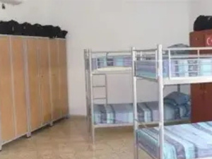 السكن الجامعي بالمغرب.. حين يصبح العثور على غرفة جزءًا من معركة الطالب من أجل التعليم السكن الجامعي بالمغرب.. حين يصبح العثور على غرفة جزءًا من معركة الطالب من أجل التعليم