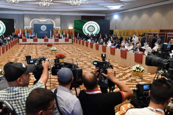 لاتحاد العام للصحفيين العرب يؤكد تضامنه الكامل مع مطالب نقابة الصحفيين بالمغرب