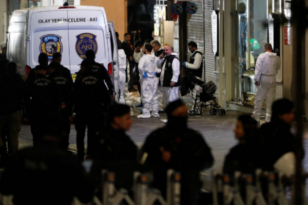 الشرطة التركية توقف 21 شخصا على خلفية التفجير الشرطة التركية توقف 21 شخصا على خلفية التفجير