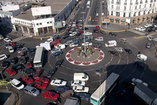 فوضى السياقة تعكس أساليب التربية وبعض الأمراض النفسية فوضى السياقة تعكس أساليب التربية وبعض الأمراض النفسية