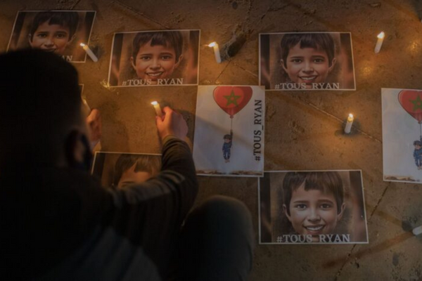 طفل البئر الذي وحد العالم يرزق بشقيق بعد عام من رحيله طفل البئر الذي وحد العالم يرزق بشقيق بعد عام من رحيله