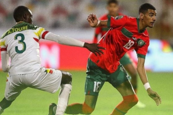 المنتخب المغربي بتجاوز نظيره المالي بالضربات الترجيحية ويلاقي السنغال في المباراة الختامية