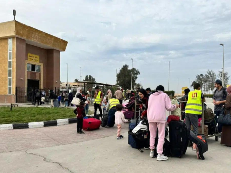 حوالي 700 مغربي ينتظر الإجلاء من غزة عبر معبر رفح