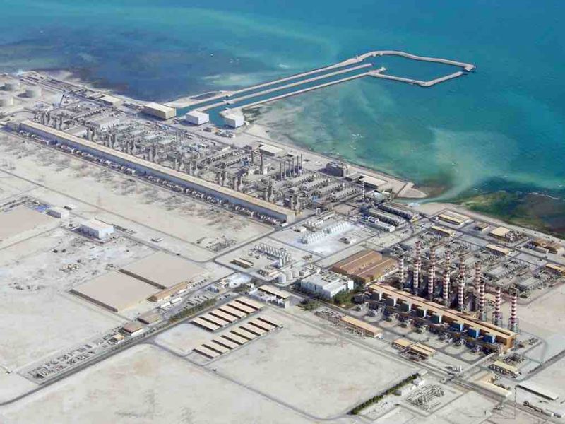 إنجاز عدد من المشاريع الخاصة بمحطات تحلية المياه في الأقاليم الجنوبية