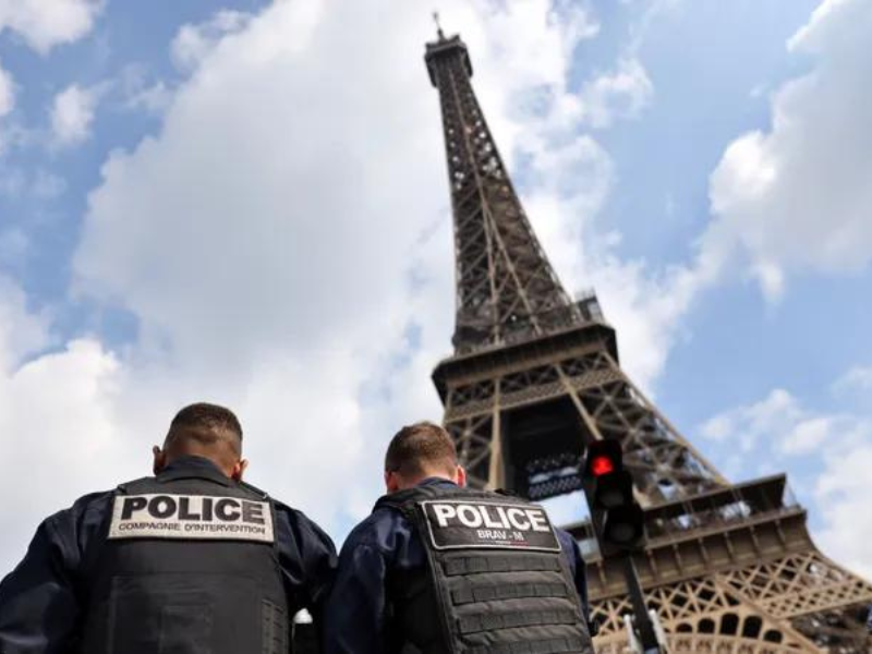 فرنسا: إغلاق برج إيفل ليوم واحد بسبب إضراب الموظفين