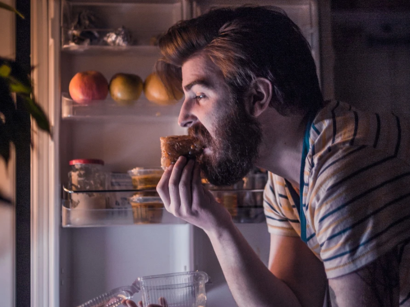 Care Week : متلازمة الجوع الليلي، ما هي أسبابها وطرق العلاج؟ Care Week : متلازمة الجوع الليلي، ما هي أسبابها وطرق العلاج؟