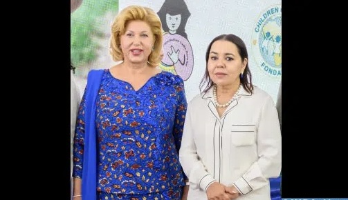 السيدة الأولى للكوت ديفوار تحل بالمغرب من أجل أعمال خيرية السيدة الأولى للكوت ديفوار تحل بالمغرب من أجل أعمال خيرية