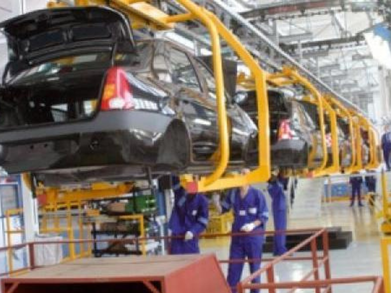 "داسيا" تسيطر على سوق السيارات الجديدة مع انخفاض مبيعات يبلغ 3.09%