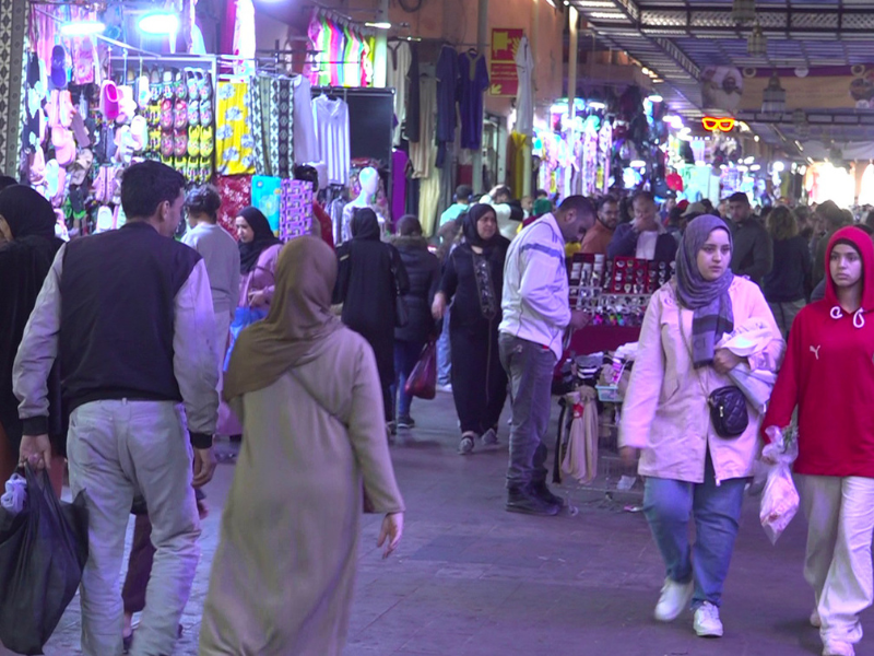 ازدهار سوق الأحد في أكادير خلال شهر رمضان
