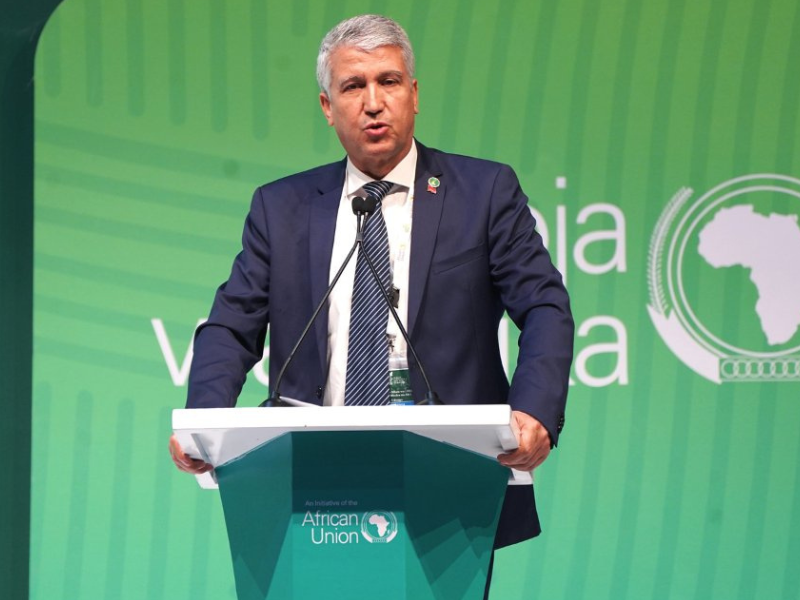 محمد صديقي: المغرب يلتزم بتقاسم تجربته الدولية في مجال الأسمدة وصحة التربة مع الدول الإفريقية محمد صديقي: المغرب يلتزم بتقاسم تجربته الدولية في مجال الأسمدة وصحة التربة مع الدول الإفريقية