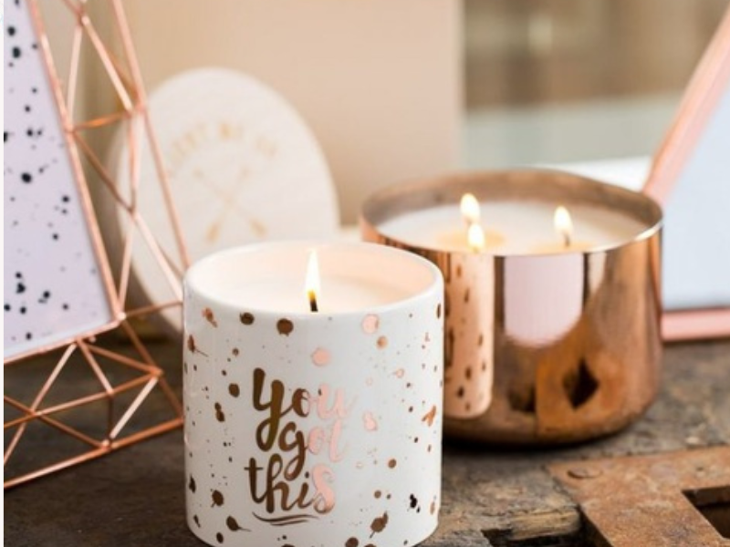 الشموع الرومانسية ودورها في تزيين البيت الشموع الرومانسية ودورها في تزيين البيت