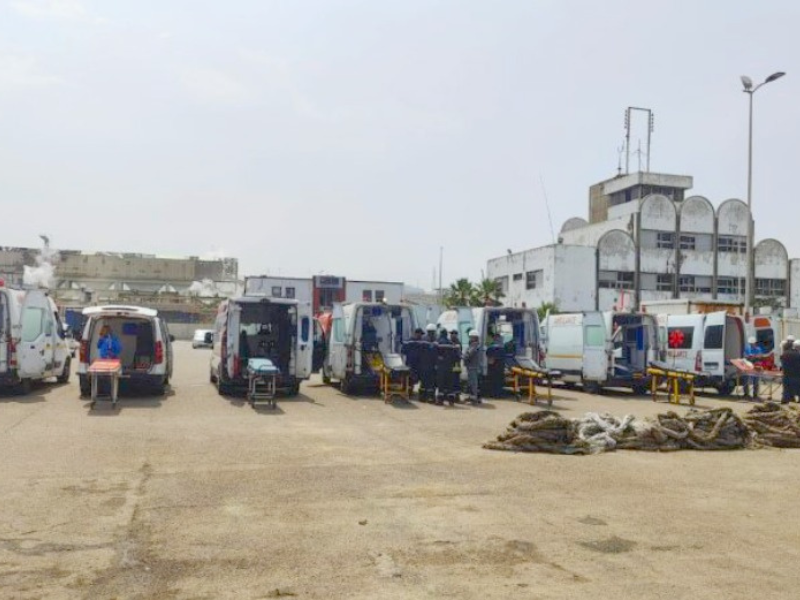 انفجار وحريق على متن سفينة شحن في المياه قبالة الجرف الأصفر: ثلاثة قتلى وعدد من الجرحى انفجار وحريق على متن سفينة شحن في المياه قبالة الجرف الأصفر: ثلاثة قتلى وعدد من الجرحى