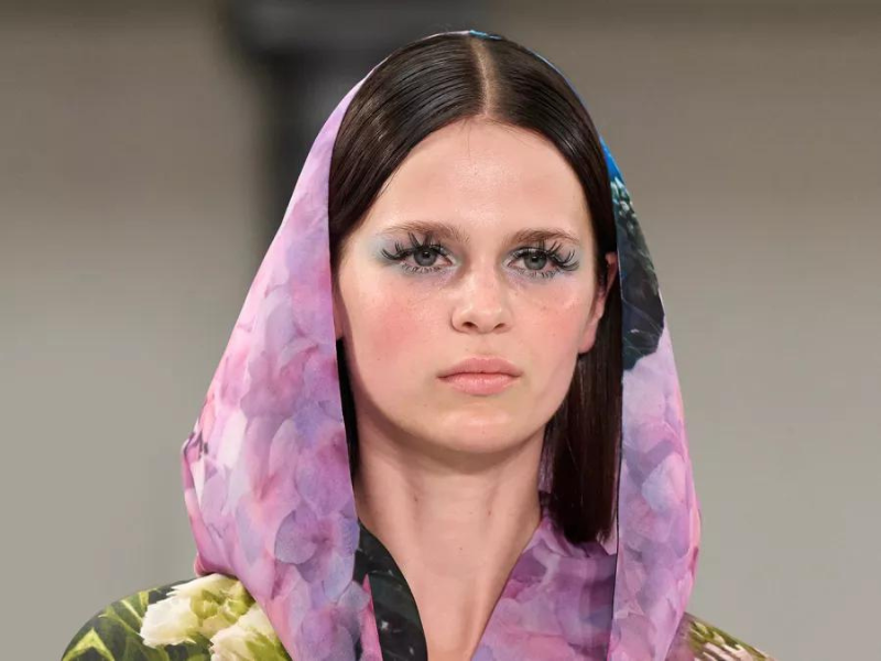 الأناقة والجمال: فن الظهور بأسلوب يشد الأنظار الأناقة والجمال: فن الظهور بأسلوب يشد الأنظار