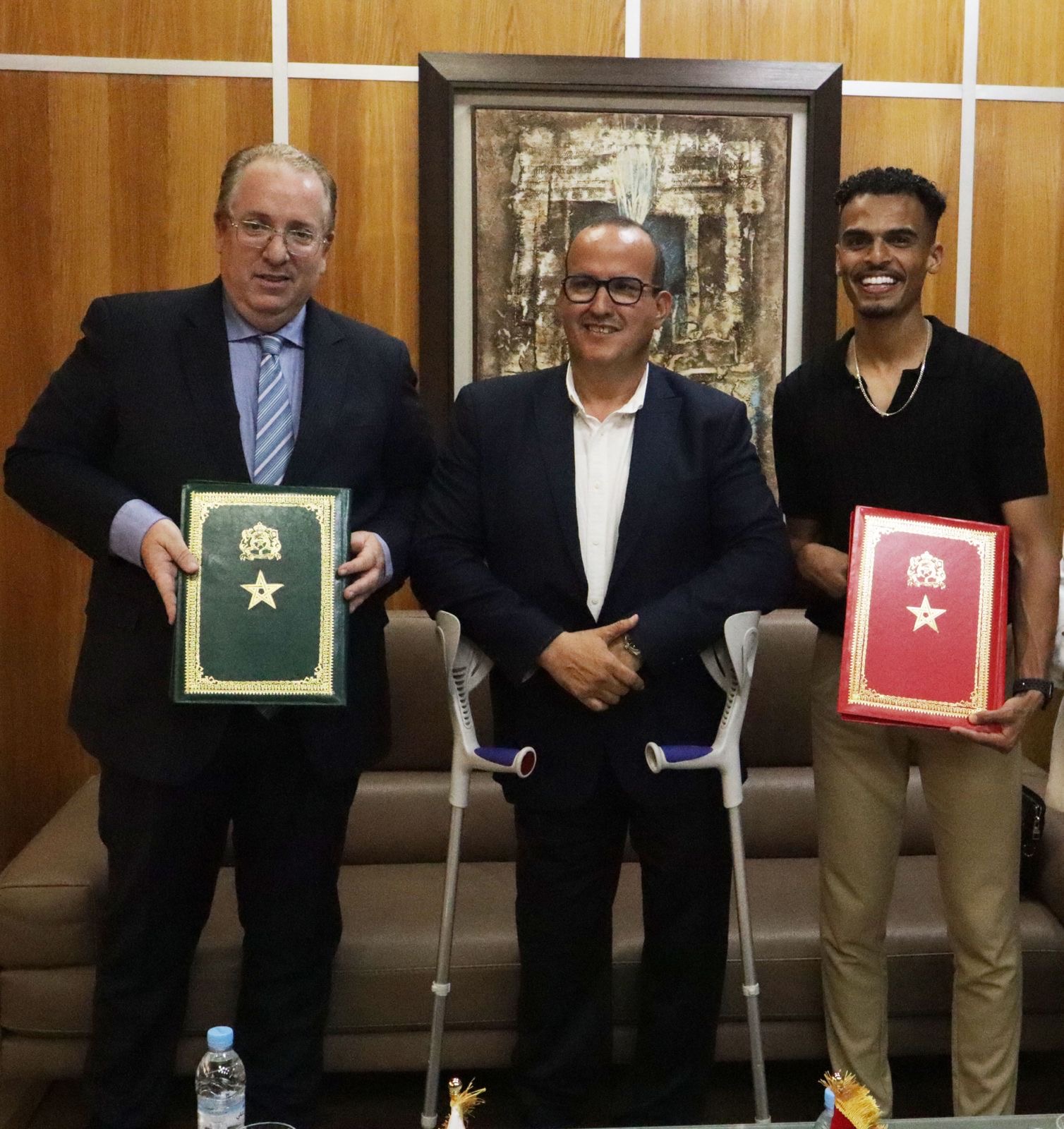 البريد بنك الراعي الرسمي للاعب البارالمبي أيوب السادني البريد بنك الراعي الرسمي للاعب البارالمبي أيوب السادني