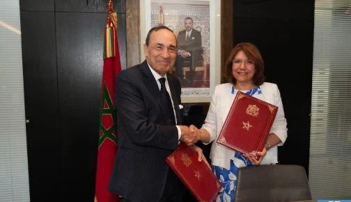 توقيع اتفاقية – إطار بين المجلس الأعلى للتربية والتكوين والبحث العلمي والمركز الوطني للبحث العلمي والتقني توقيع اتفاقية – إطار بين المجلس الأعلى للتربية والتكوين والبحث العلمي والمركز الوطني للبحث العلمي والتقني