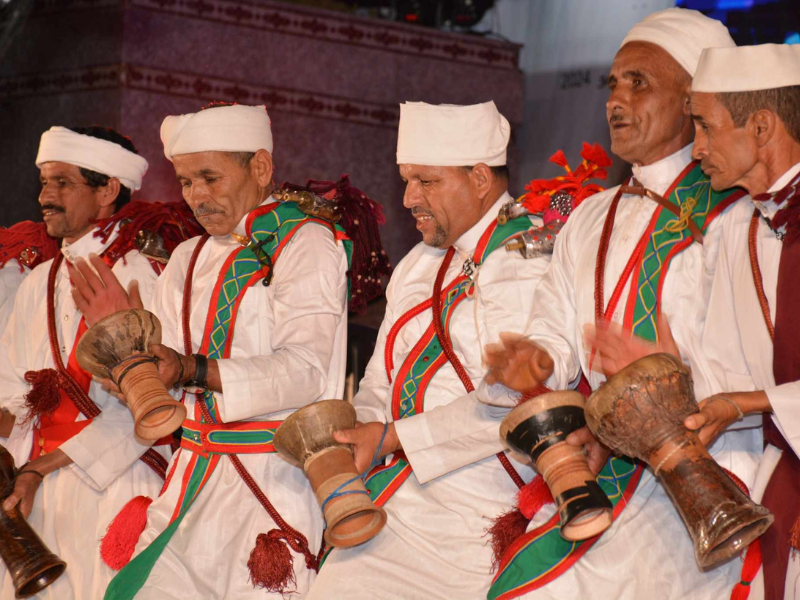 اختتام مهرجان تاسكيوين في تارودانت: تكريم للتراث وفنون الرقص التقليدية اختتام مهرجان تاسكيوين في تارودانت: تكريم للتراث وفنون الرقص التقليدية