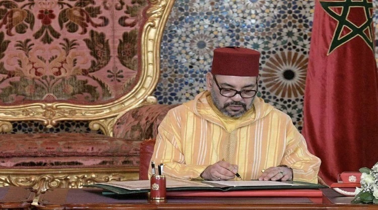برقية تعزية ومواساة من جلالة الملك إلى أفراد أسرة المرحوم الفنان مصطفى الداسوكين