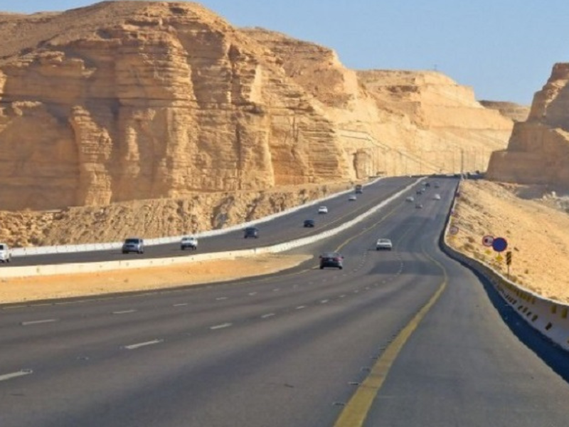 مشروع الطريق السريع تيزنيت-الداخلة: قفزة استراتيجية للمغرب في تعزيز البنية التحتية الجنوبية مشروع الطريق السريع تيزنيت-الداخلة: قفزة استراتيجية للمغرب في تعزيز البنية التحتية الجنوبية