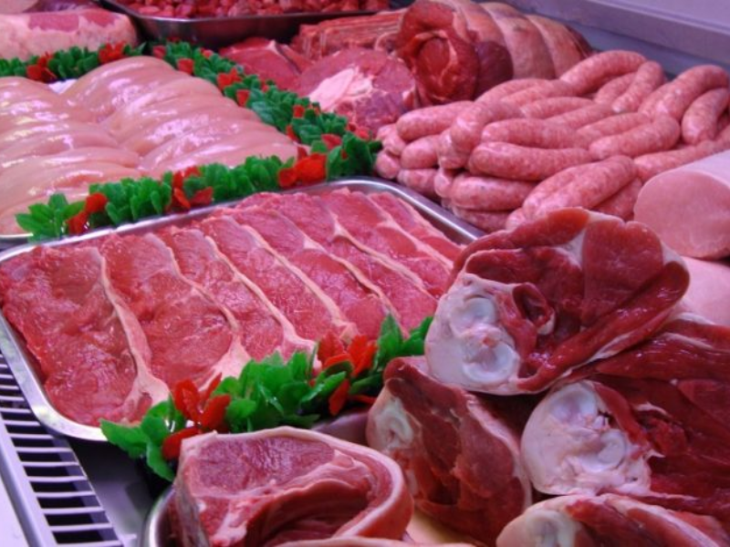 "أونسا" تعطي الضوء الأخضر لاستيراد اللحوم الحمراء المجمدة من الخارج "أونسا" تعطي الضوء الأخضر لاستيراد اللحوم الحمراء المجمدة من الخارج