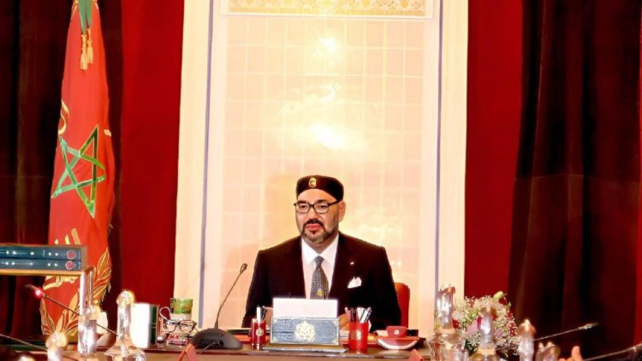 هذه قائمة لولاة والعمال بالإدارة المركزية والترابية التي تفضل صاحب الجلالة بتعيينها هذه قائمة لولاة والعمال بالإدارة المركزية والترابية التي تفضل صاحب الجلالة بتعيينها