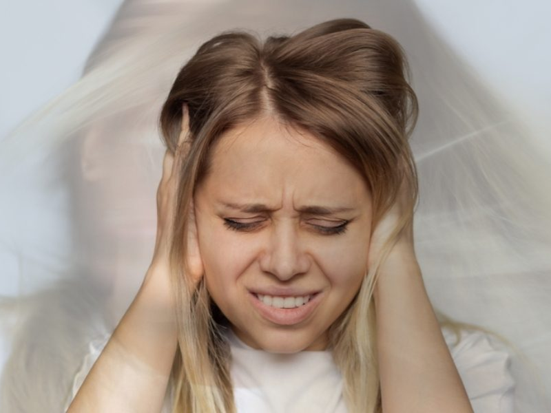 كيف تؤثر الهلوسة السمعية على صحتنا النفسية؟ كيف تؤثر الهلوسة السمعية على صحتنا النفسية؟