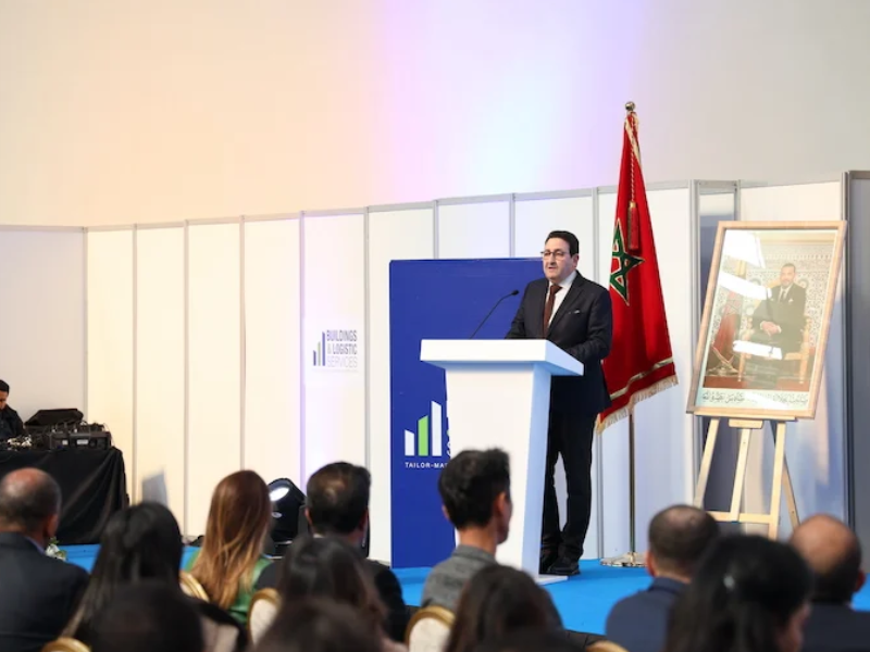 قيوح يشيد بدور القطاع الخاص في تطوير اللوجيستيك عبر تدشين "كازا هب"